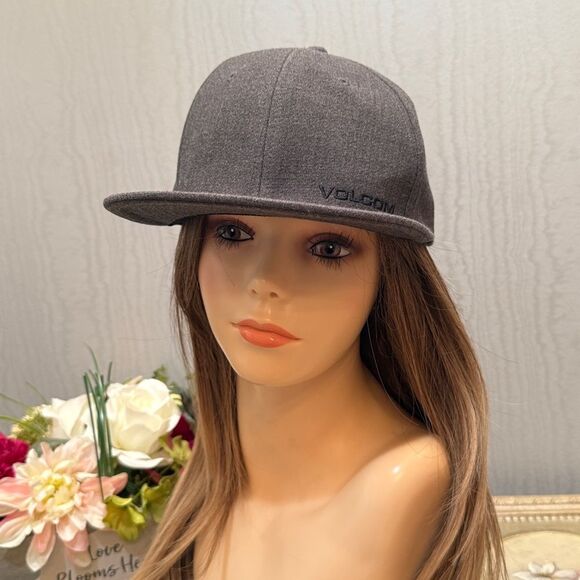 Volcom Euro Xfit Gray Fitted Cap Hat Sz L/XL - Picture 7 of 16